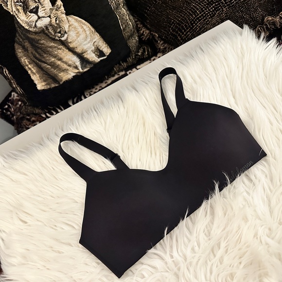 Lululemon Hold true bra - Picture 1 of 6